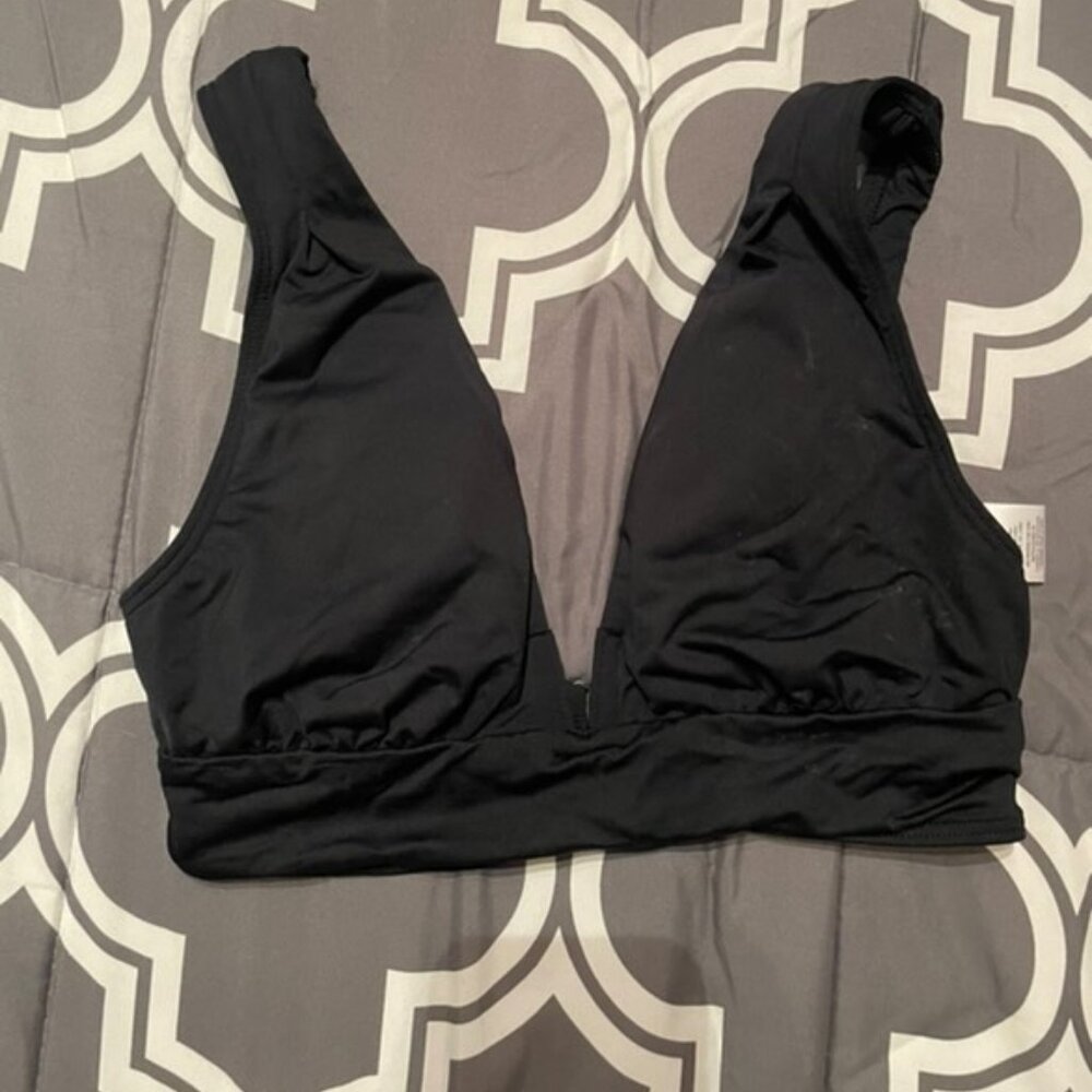 **SOLD**DKNY Women's Black Swimsuit top